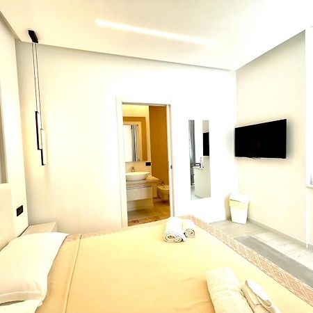 Magenta Rooms Olbia Exterior foto